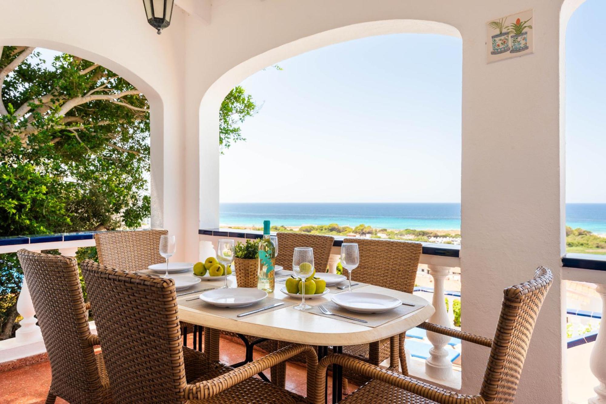Villa Los Pinos Son Bou Exterior photo